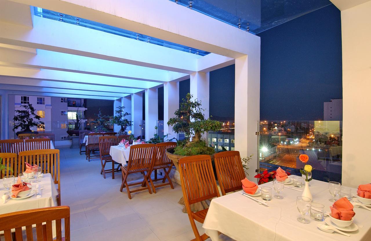 Blue Beach Hotel Дананг Экстерьер фото