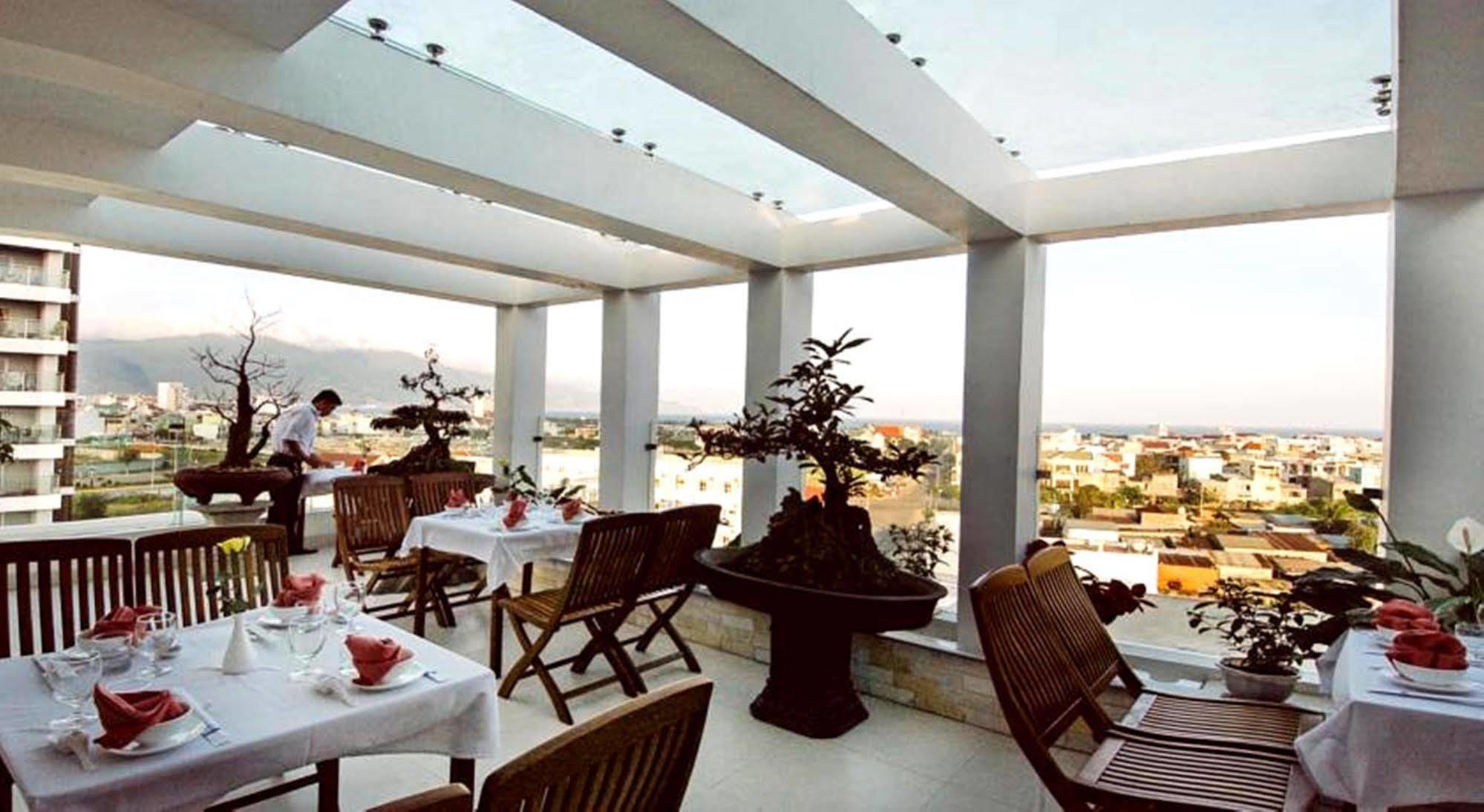 Blue Beach Hotel Дананг Экстерьер фото